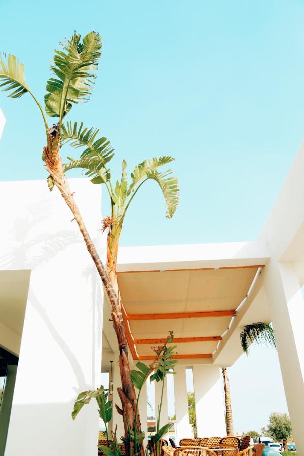 Hotel Ionian Dhërmi Exterior foto